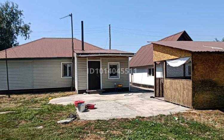 Жеке үй · 3 бөлме · 62.1 м² · 29 жүзд., Суворова 6, бағасы: 19.6 млн ₸ в Усть-Каменогорске — фото 4