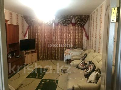 Аренда квартир в Западно-Казахстанской обл.: 3-комнатная квартира · 86 м² · 1/9 этаж · помесячно, мкр Кунаева 58 за 300 000 〒 3-комнатная квартира · 86 м² · 1/9 этаж · помесячно, мкр Кунаева 58 за 300 000 〒 в Уральске