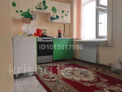1-бөлмелі пәтер · 30 м² · 1/5 қабат, Муратбаева 20 — Универсамның артында, бағасы: 100 000 ₸ в 