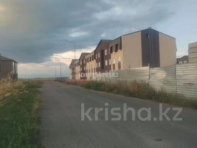 1-бөлмелі пәтер · 27 м² · 1/3 қабат, Үркер 614, бағасы: 8 млн ₸ в Астане, Нура р-н