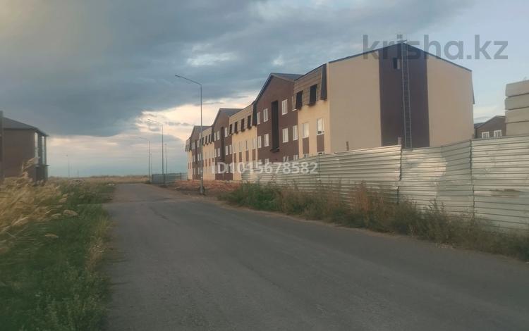 1-бөлмелі пәтер · 27 м² · 1/3 қабат, Үркер 614, бағасы: 8 млн ₸ в Астане, Нура р-н — фото 2