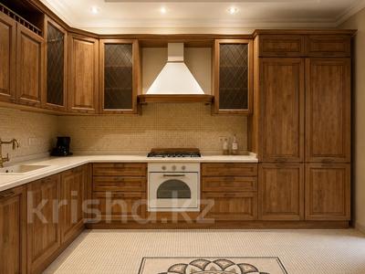 5-комнатная квартира · 230 м² · 2/6 этаж, мкр Баганашыл, Рахмадиева 12 — Баганашыл за 190 млн ₸ в Алматы, Бостандыкский р-н