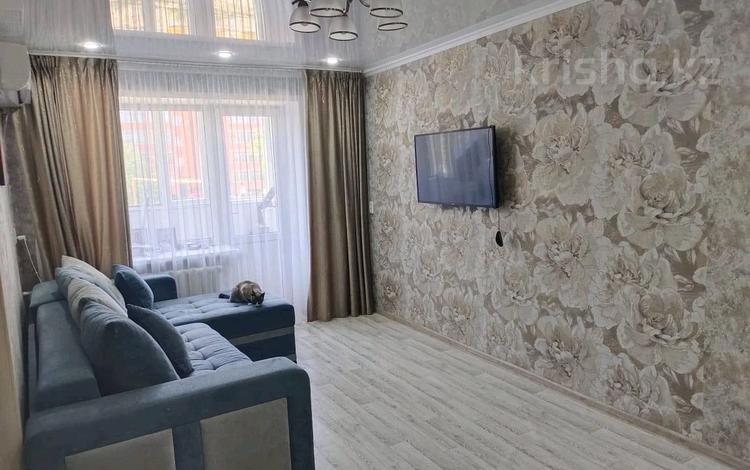 2-комнатная квартира, 43 м², 2/4 этаж, ауельбекова за 12 млн 〒 в Кокшетау — фото 2
