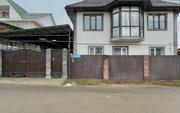 Отдельный дом · 8 комнат · 200 м² · 4 сот., Мкр Достык 76 за 75 млн ₸ в Алматы, Ауэзовский р-н — фото 2