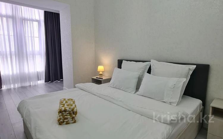 1-комнатная квартира · 40 м² · 9/9 этаж, мкр. Алтын орда, Пр.Алии Молдагуловой 62/1 — Пр.Алии Молдагуловой или Мангилик ел ЖК Альтаир за 18 000 〒 в Актобе — фото 1037