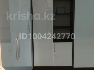 1-комнатная квартира · 40 м² · 1/5 этаж, мкр Казахфильм 8 за 230 000 ₸ в Алматы, Бостандыкский р-н