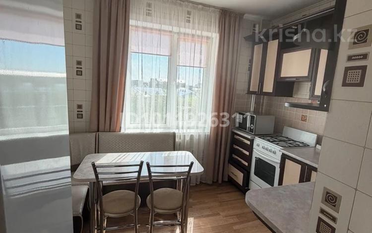 1-комнатная квартира · 35 м² · 5/10 этаж, Пр-д Шажимбаева 15 за 150 000 ₸ в Петропавловске — фото 2
