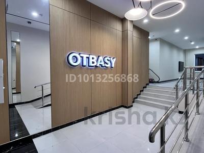 3-комнатная квартира · 84 м² · 1/9 этаж, мкр Акжайык, Толеметова 106/3 — Акжайык за 300 000 ₸ в Шымкенте, Абайский р-н