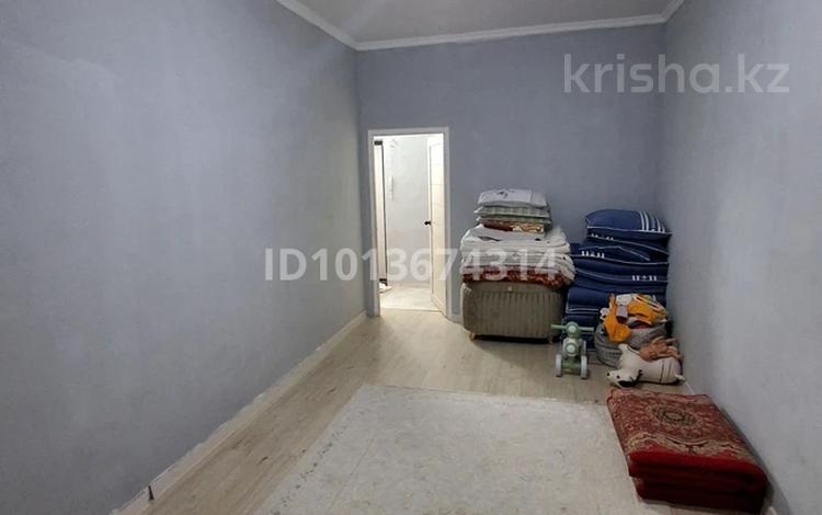 1-комнатная квартира · 42 м² · 2/5 этаж, мкр Самал, Мкрн Самал 15 за 15 млн ₸ в Атырау — фото 2