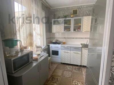 3-бөлмелі пәтер, 60 м², 3/5 қабат, Мызы 43/1, бағасы: 21 млн 〒 в Усть-Каменогорске