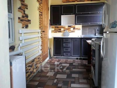 Отдельный дом · 3 комнаты · 80 м², Обл больница за 120 000 〒 в Уральске