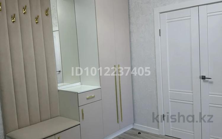1-комнатная квартира · 60 м² · 6/7 этаж, Мкр. Алтын орда 50Л за 150 000 ₸ в Актобе, мкр Авиатор — фото 2