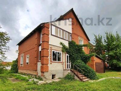 Отдельный дом · 4 комнаты · 226 м² · 10 сот., Дачная — Солнечная за 48 млн 〒 в Петропавловске