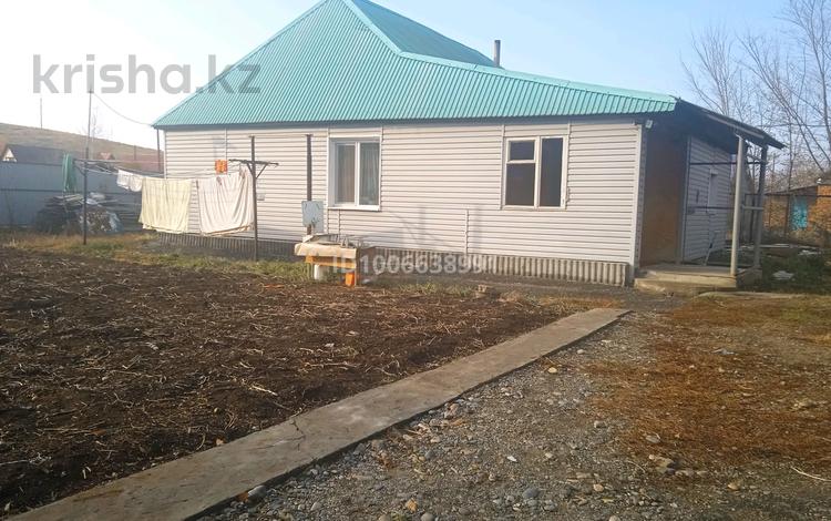 Отдельный дом · 3 комнаты · 80 м² · 10 сот., Ветеран Инвестор 97 за 16 млн ₸ в Усть-Каменогорске, Меновное — фото 2