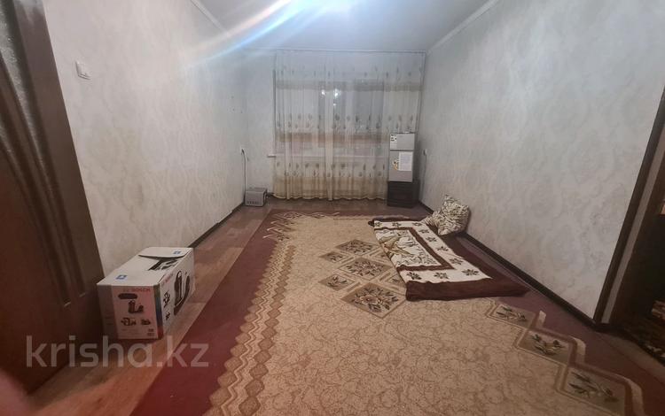 2-комнатная квартира, 45 м², 1/5 этаж, 6 микрорайон