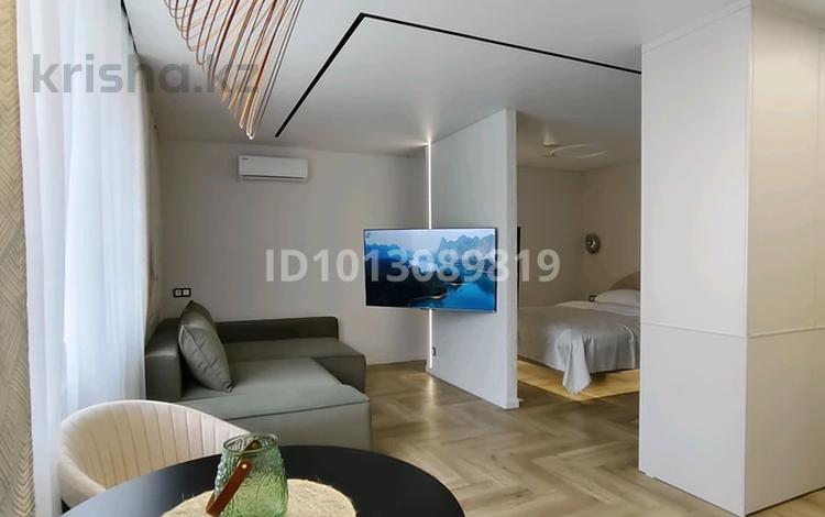 1-комнатная квартира · 42 м² · 5/5 этаж, Ауэзова 1 — Славского Ауэзова за 350 000 ₸ в Усть-Каменогорске — фото 2