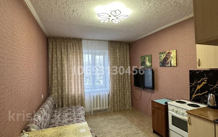 1-комнатная квартира, 20 м², 1/10 этаж помесячно, Майры за 75 000 〒 в Павлодаре — фото 2