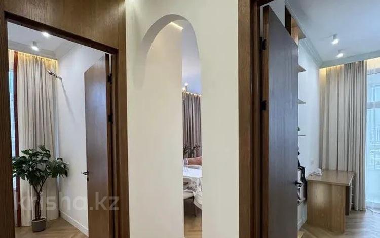 3-комнатная квартира · 65.4 м² · 3/8 этаж, Мангилик ел 61 за 750 000 ₸ в Астане, Есильский р-н — фото 2