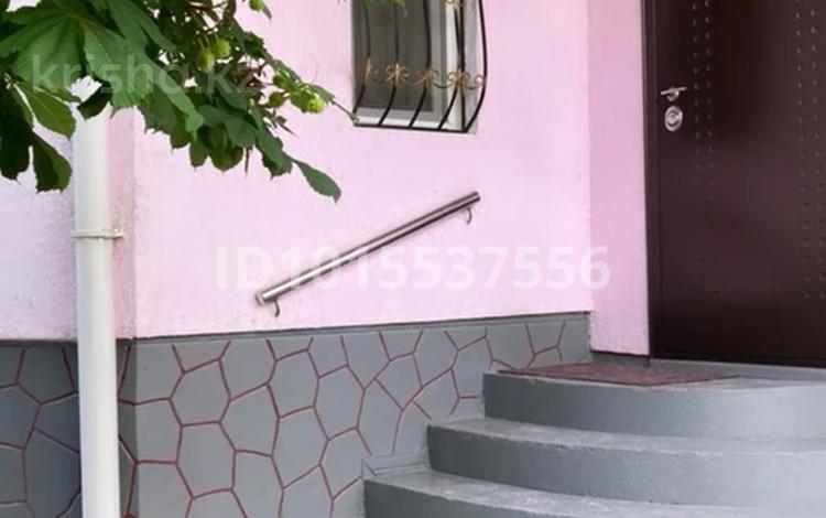 Жеке үй · 5 бөлме · 235 м² · 6 жүзд., 18 мик 54 — Район рынка, церкви, бағасы: 1 млн ₸ в Конаеве — фото 2