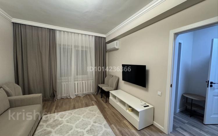 1-комнатная квартира · 36 м² · 3/5 этаж, Розыбакиева за 260 000 ₸ в Алматы, Алмалинский р-н — фото 2