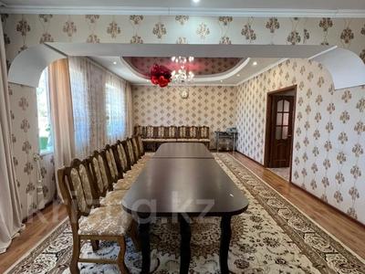 Отдельный дом · 6 комнат · 250 м² · 7.5 сот., Воинская 12 за 46 млн ₸ в Таразе