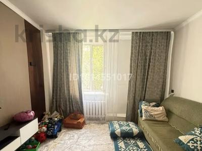 2-комнатная квартира · 48 м² · 1/3 этаж, шакарима 172 за 20 млн ₸ в Семее