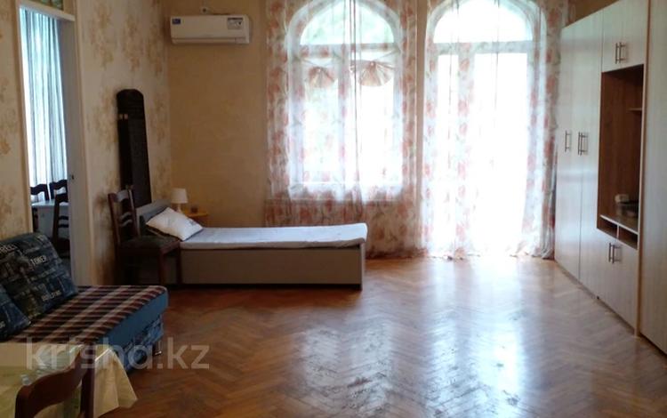 2-комнатная квартира · 72 м², проспект Жибек Жолы — Пушкина за 350 000 ₸ в Алматы, Медеуский р-н — фото 18