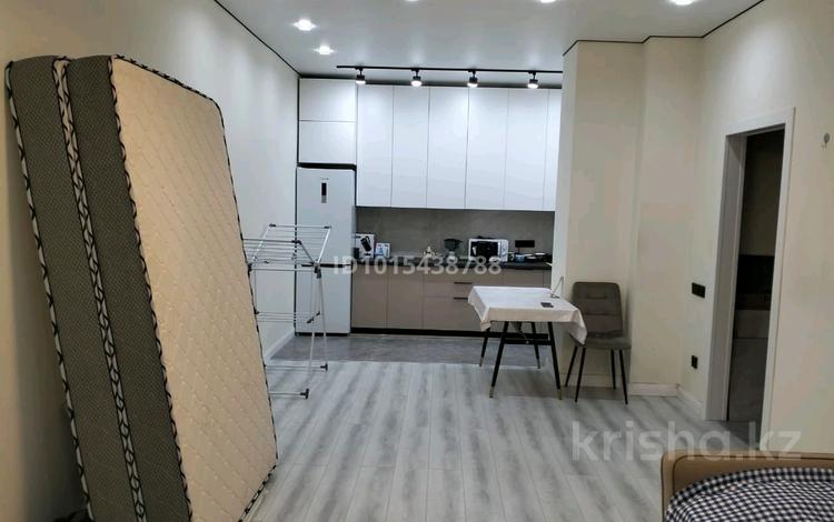 1-комнатная квартира · 43 м² · 1/3 этаж, мкр Курамыс, Сейдимбек 110в за 42 млн ₸ в Алматы, Наурызбайский р-н — фото 2