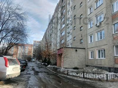 3-комнатная квартира, 64 м², 5/9 этаж, Карбышева 40 за 23.5 млн 〒 в Усть-Каменогорске