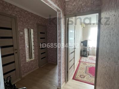 Пәтерлер в Туркестанской обл.: 1-бөлмелі пәтер · 49 м² · 5/5 қабат, 1мкр Самал — Город ТУРКЕСТАН., бағасы: 85 000 〒 1-бөлмелі пәтер · 49 м² · 5/5 қабат, 1мкр Самал — Город ТУРКЕСТАН., бағасы: 85 000 〒 в Туркестане