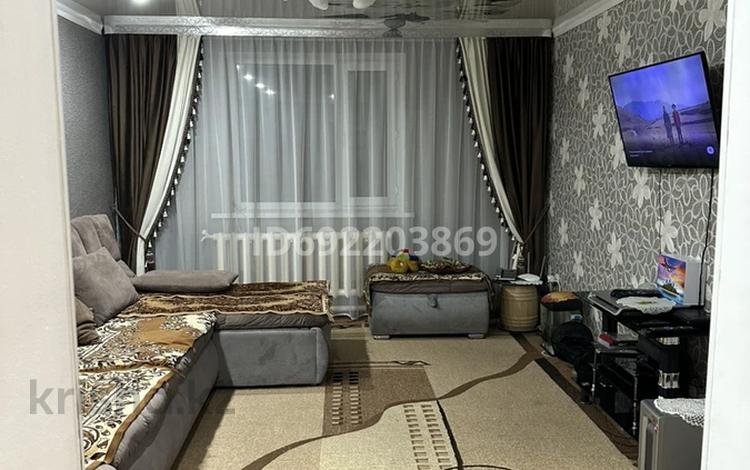 Часть дома • 3 комнаты • 100 м² • 13 сот., Мира 8 за 15.5 млн 〒 в Новоишимке — фото 2