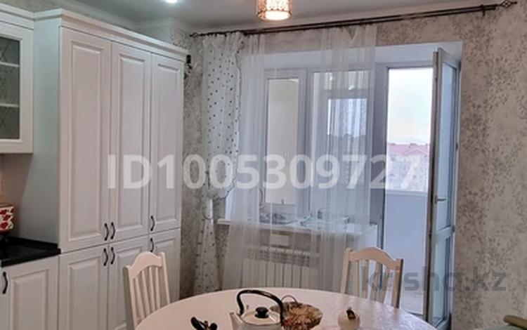 1-бөлмелі пәтер · 62 м² · 5/5 қабат, мкр. Алтын орда, Батыс 2 9/5, бағасы: 22 млн ₸ в Актобе — фото 2