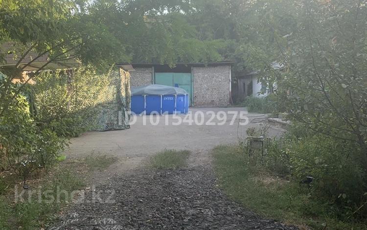 Отдельный дом · 4 комнаты · 113 м² · 9 сот., мкр 16-й военный городок, Суюнбая — Магазин Алтын за 60 млн ₸ в Алматы, Турксибский р-н — фото 2