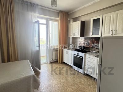 2-комнатная квартира · 64 м² · 9/9 этаж, Есенберлина за 220 000 ₸ в Усть-Каменогорске