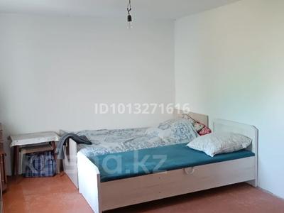 Жеке үй · 3 бөлме · 60 м² · 8 жүзд., Ушжурт 46, бағасы: 40 000 ₸ в Шымкенте, Абайский р-н