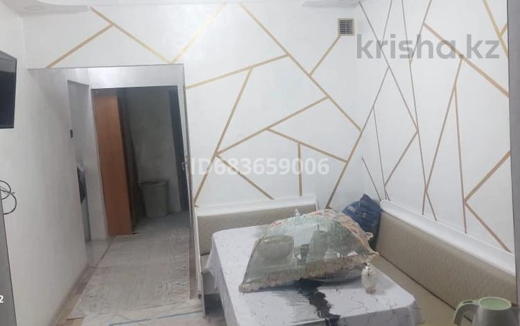 4-комнатная квартира · 80 м² · 4/5 этаж, Абая 87 — ЦОН , школа #13 за 32 млн ₸ в Жезказгане — фото 2
