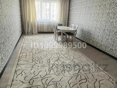 3-комнатная квартира · 86 м² · 3/5 этаж, мкр Саялы 27 за 300 000 ₸ в Алматы, Алатауский р-н