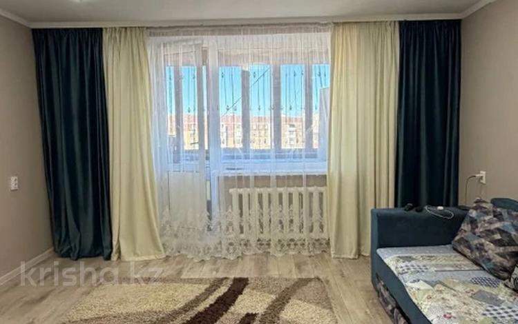 2-комнатная квартира · 52.6 м² · 9/9 этаж, мкр Юго-Восток, мкр Степной 2 4/1 за 20 млн ₸ в Караганде, Казыбек би р-н — фото 2