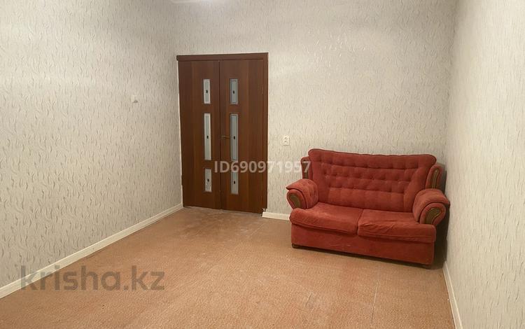 2-комнатная квартира, 70 м², 3/5 этаж помесячно, Аса