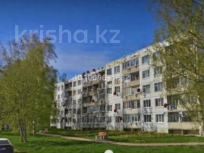 2-комнатная квартира · 54 м² · 3 этаж, ул. Школьная 5 за 10 млн 〒 в Санкт-петербурге