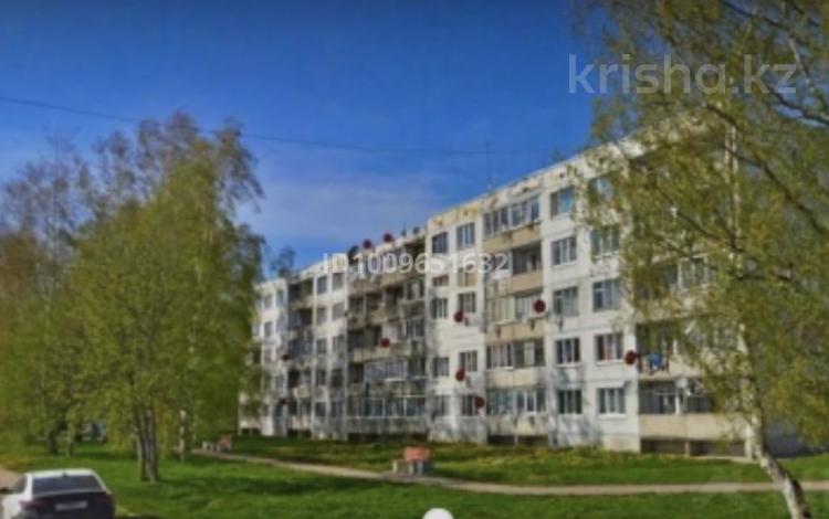 2-комнатная квартира · 54 м² · 3 этаж, ул. Школьная 5 за 10 млн 〒 в Санкт-петербурге — фото 2