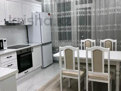 2-комнатная квартира · 72 м² · 3/8 этаж, 37-я ул 1 за 270 000 ₸ в Астане, Есильский р-н