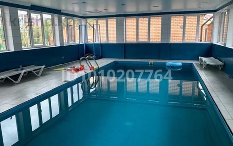 Жеке үй · 10 бөлме · 450 м² · 15 жүзд., Ниеткалиева 11/3, бағасы: 195 млн ₸ в Уральске — фото 35