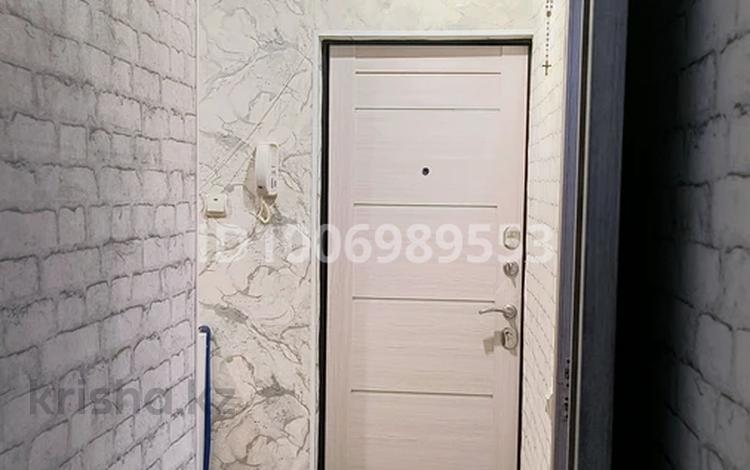 4-бөлмелі пәтер · 61.3 м² · 3/5 қабат, 7 мкрн 16 — Металлургов, бағасы: 19 млн ₸ в Темиртау — фото 2