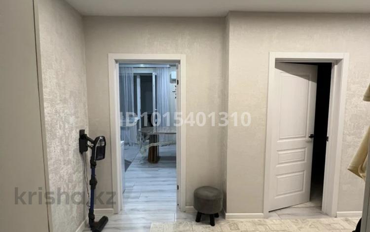 2-комнатная квартира · 74.2 м² · 3/9 этаж, мкр Старый Аэропорт, Самал 71/3 за 31 млн ₸ в Уральске — фото 2