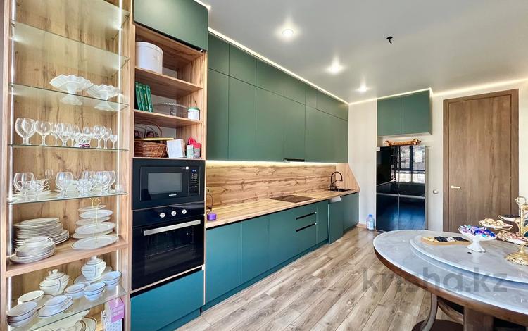 4-комнатная квартира · 120 м² · 11/16 этаж, Санжара Асфендиярова 9 — Срочная продажа за 82 млн ₸ в Астане, Нура р-н — фото 2