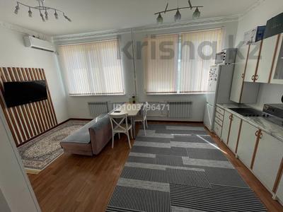 1-комнатная квартира · 32 м² · 4/5 этаж, мкр Жилгородок, Сагадата Нурмагамбетова 26 за 9.5 млн ₸ в Актобе
