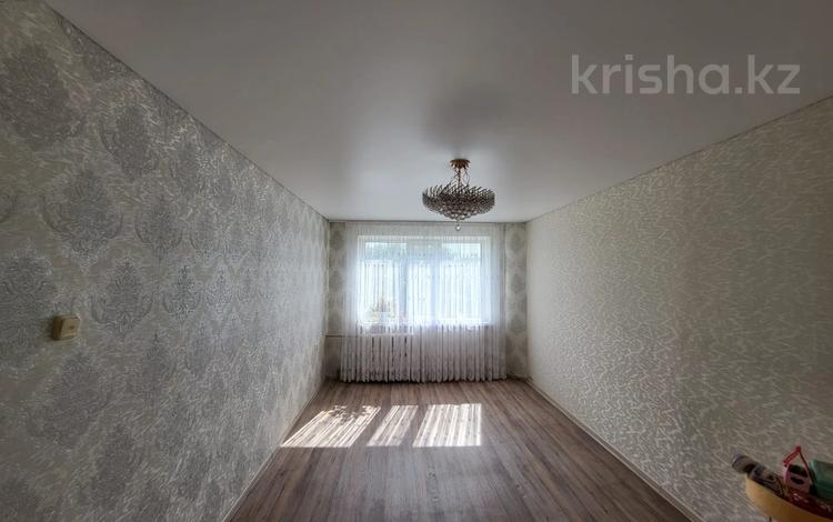 3-комнатная квартира, 62 м², 5/5 этаж, Металлургов за 14 млн 〒 в Темиртау — фото 2