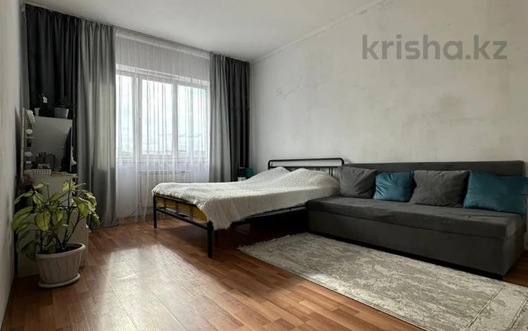 1-комнатная квартира · 41 м² · 6/9 этаж, мкр Жетысу-1 за 220 000 〒 в Алматы, Ауэзовский р-н — фото 2