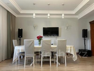 Отдельный дом · 7 комнат · 450 м² · 16 сот., Аубакирова 8 за 180 млн 〒 в Жезказгане